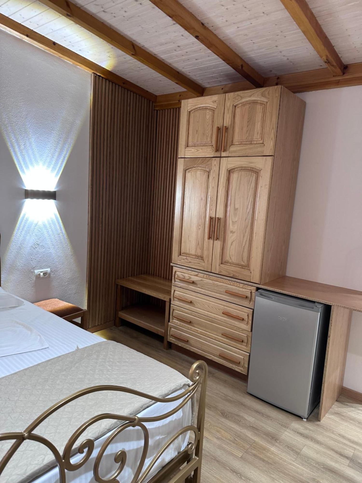 Nashos Bungalows Himare Fshat Eksteriør bilde