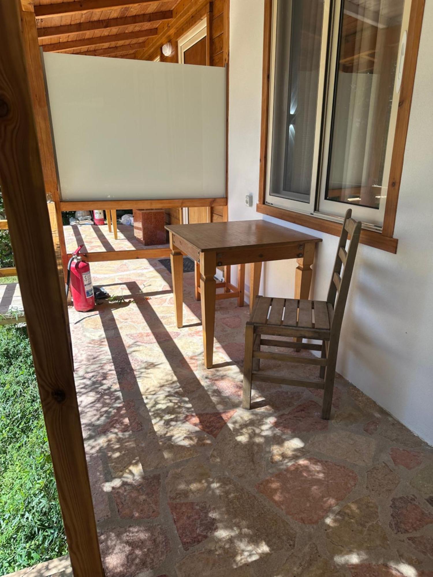 Nashos Bungalows Himare Fshat Eksteriør bilde