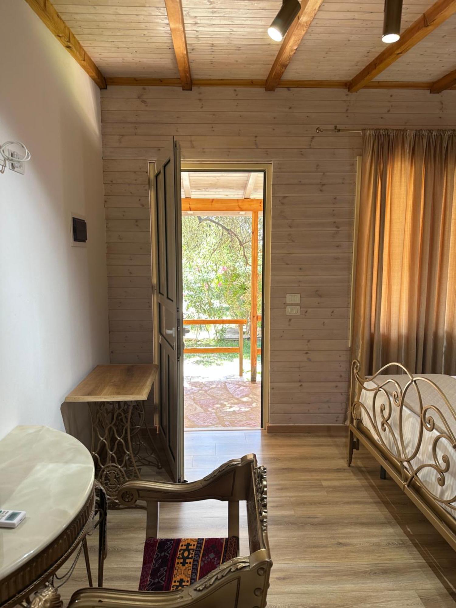 Nashos Bungalows Himare Fshat Eksteriør bilde